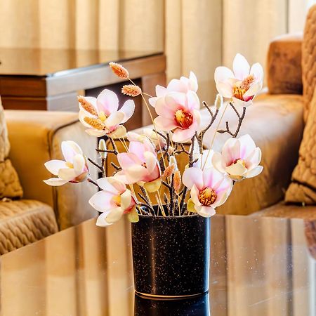 Britannia Suites Beirut Eksteriør billede