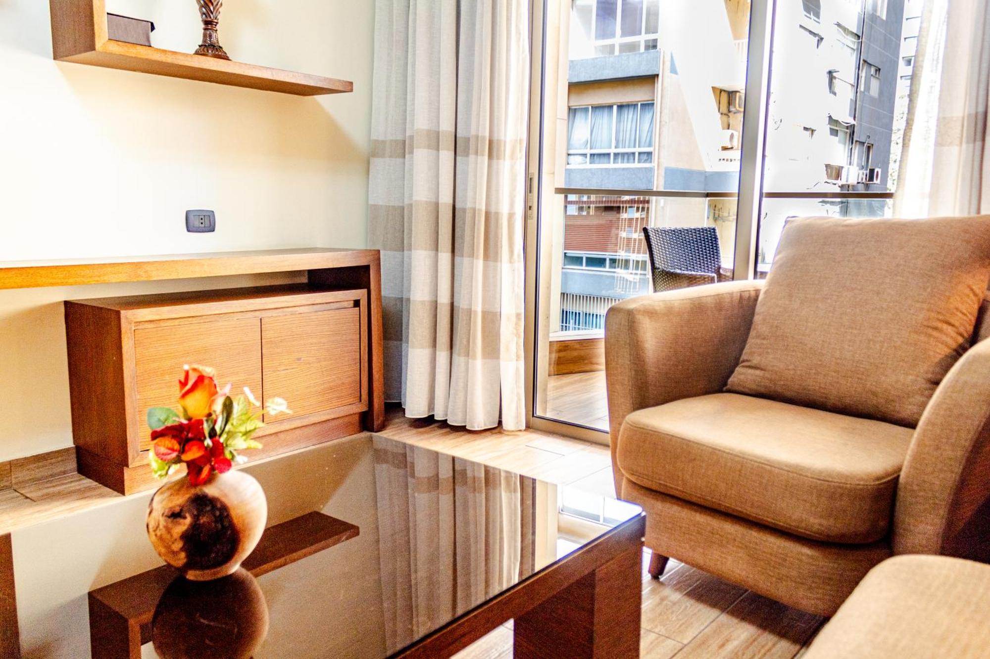 Britannia Suites Beirut Eksteriør billede